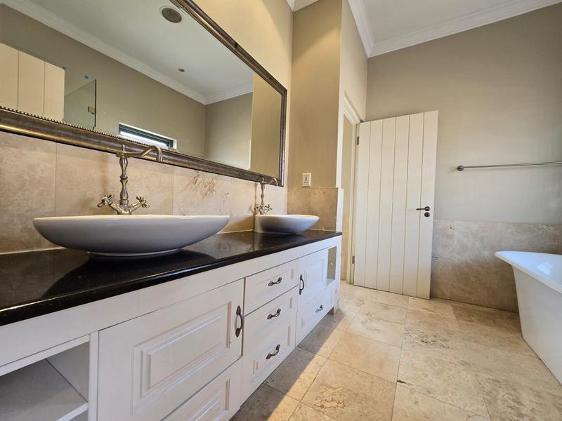 To Let 4 Bedroom Property for Rent in Muckleneuk Gauteng