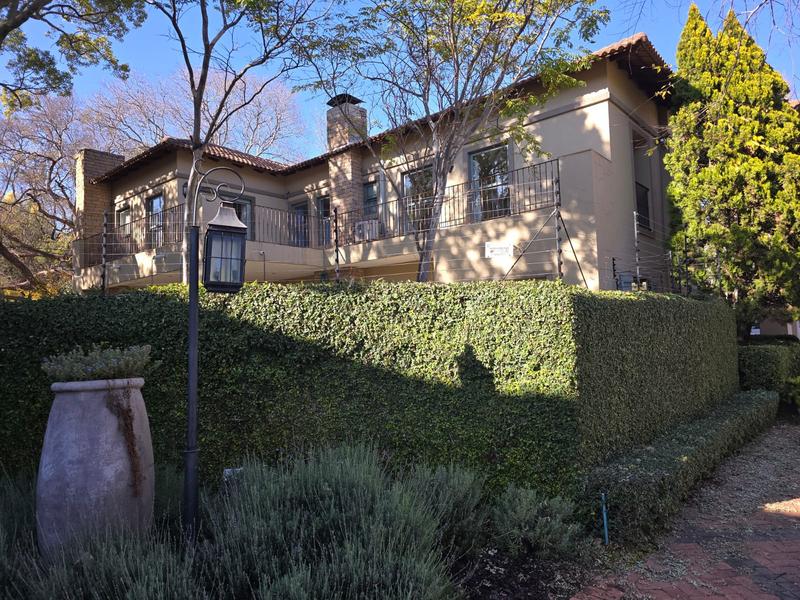 To Let 4 Bedroom Property for Rent in Muckleneuk Gauteng