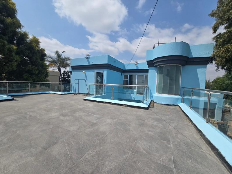 To Let 6 Bedroom Property for Rent in Silver Lakes Gauteng