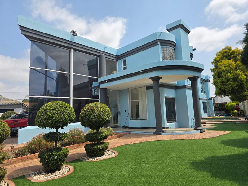 To Let 6 Bedroom Property for Rent in Silver Lakes Gauteng