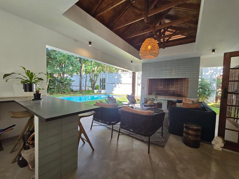 To Let 5 Bedroom Property for Rent in Waterkloof A H Gauteng