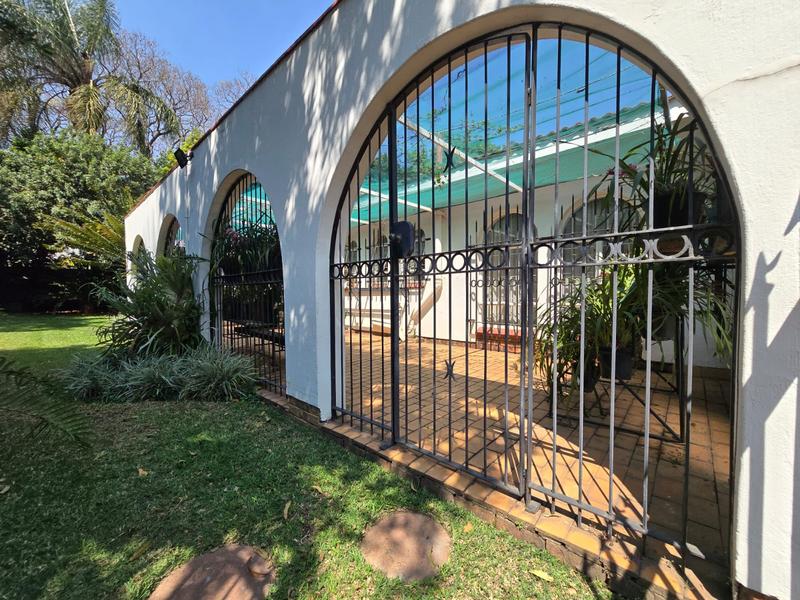 9 Bedroom Property for Sale in Muckleneuk Gauteng
