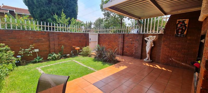 3 Bedroom Property for Sale in Bedford Gardens Gauteng