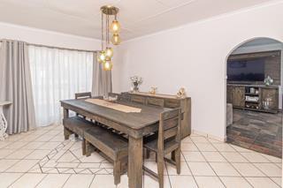4 Bedroom Property for Sale in Amandasig Gauteng