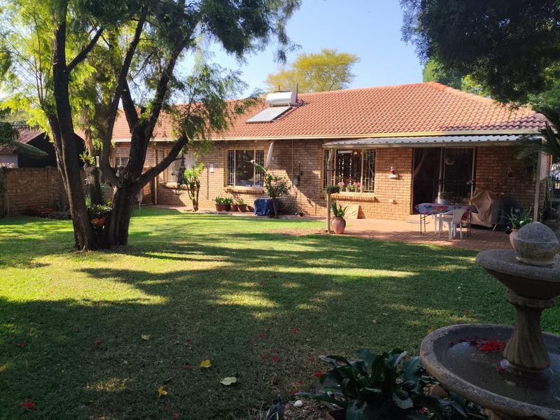 2 Bedroom Property for Sale in Ninapark Gauteng