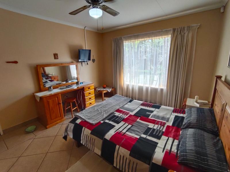 2 Bedroom Property for Sale in Ninapark Gauteng