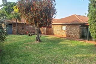 2 Bedroom Property for Sale in Ninapark Gauteng