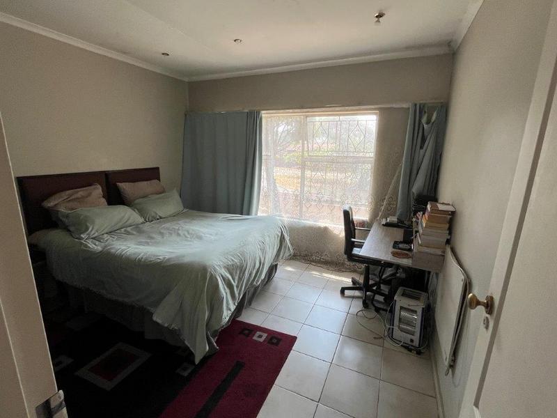 2 Bedroom Property for Sale in Buccleuch Gauteng