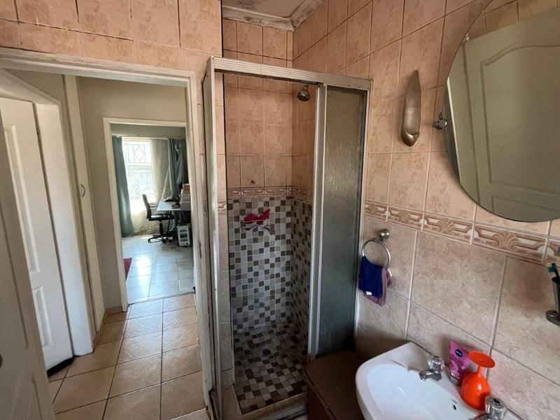 2 Bedroom Property for Sale in Buccleuch Gauteng