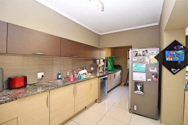 To Let 5 Bedroom Property for Rent in Bryanston Gauteng