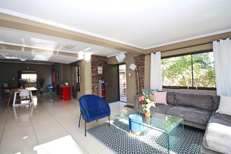 To Let 5 Bedroom Property for Rent in Bryanston Gauteng