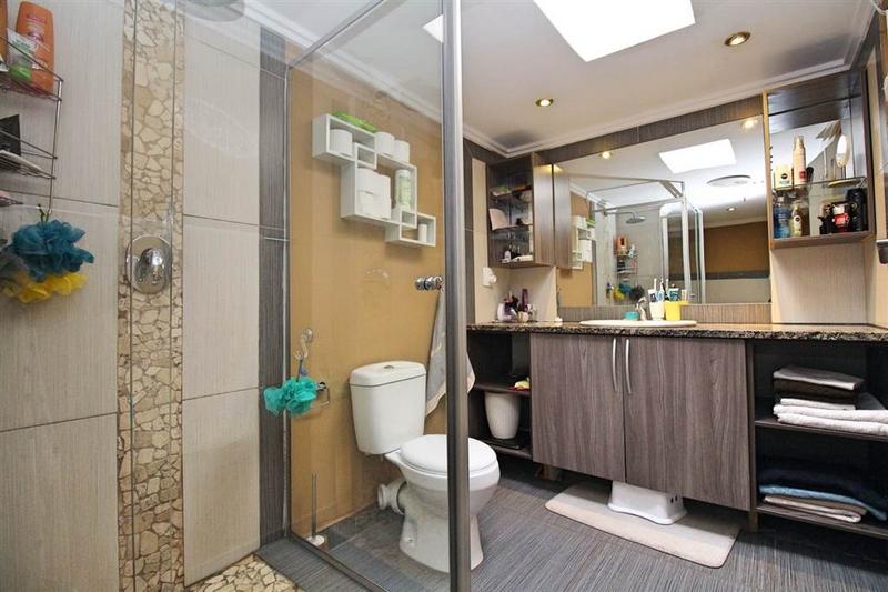 To Let 5 Bedroom Property for Rent in Bryanston Gauteng