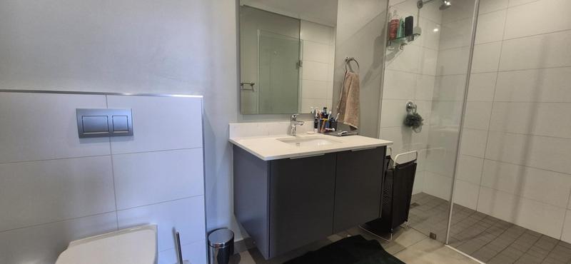 To Let 3 Bedroom Property for Rent in Midfield Estate Gauteng