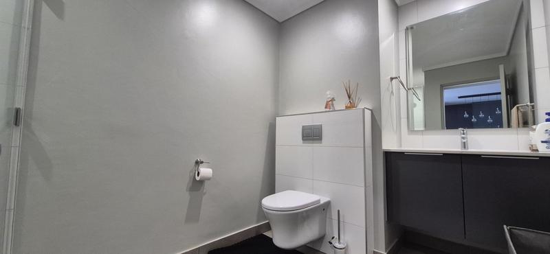 To Let 3 Bedroom Property for Rent in Midfield Estate Gauteng