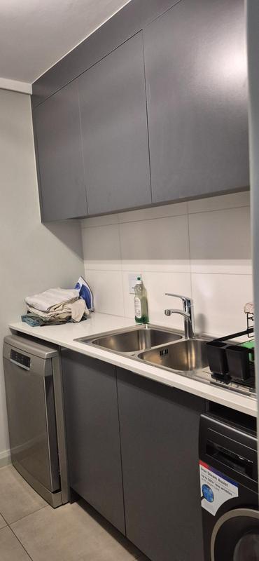 To Let 3 Bedroom Property for Rent in Midfield Estate Gauteng