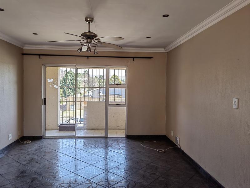 2 Bedroom Property for Sale in Raceview Gauteng