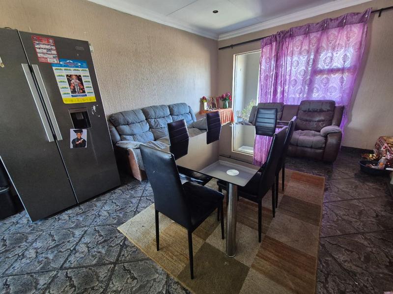 2 Bedroom Property for Sale in Raceview Gauteng