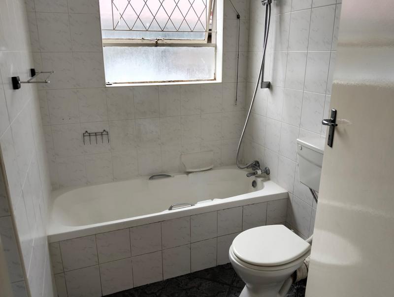 2 Bedroom Property for Sale in Raceview Gauteng