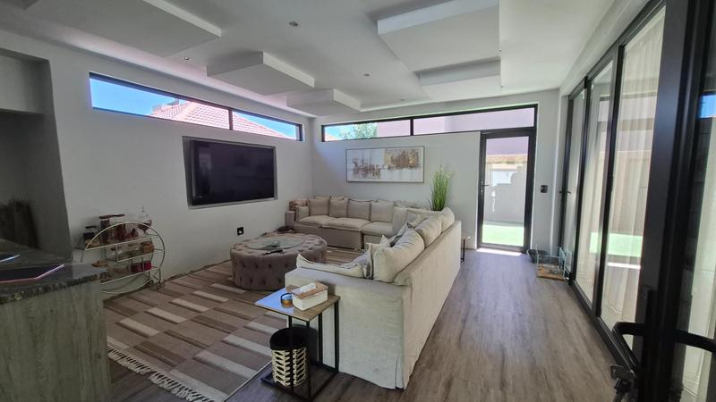 3 Bedroom Property for Sale in Raslouw Gauteng