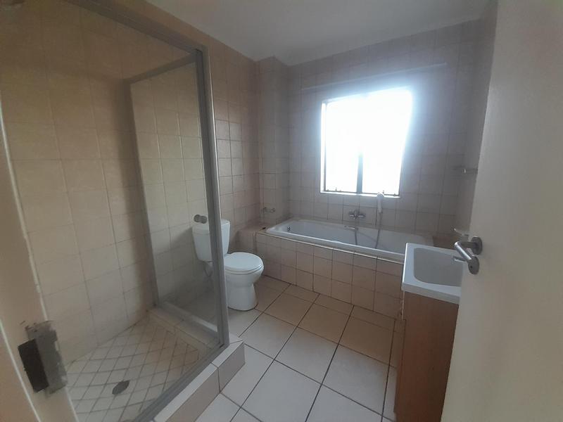 2 Bedroom Property for Sale in Eldo Lakes Estate Gauteng
