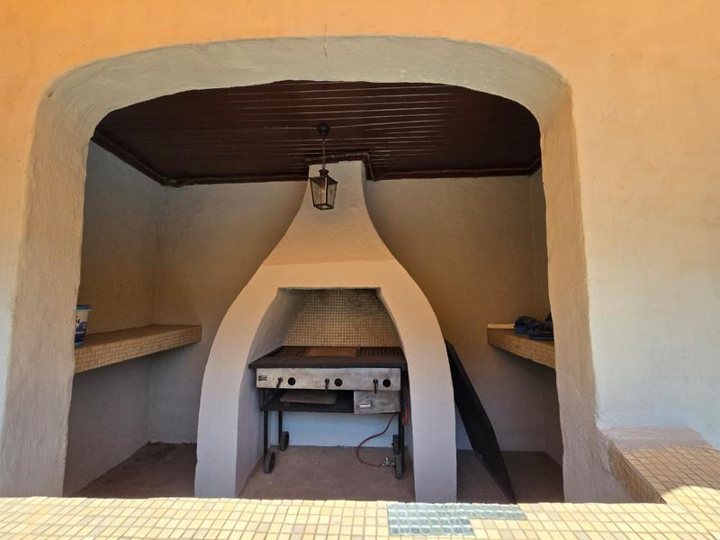 To Let commercial Property for Rent in Arcadia Gauteng