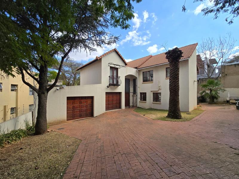To Let 5 Bedroom Property for Rent in Sterrewag Gauteng