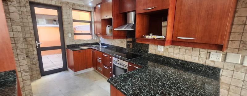 To Let 1 Bedroom Property for Rent in Bedford Gardens Gauteng
