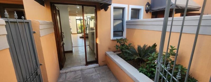 To Let 1 Bedroom Property for Rent in Bedford Gardens Gauteng