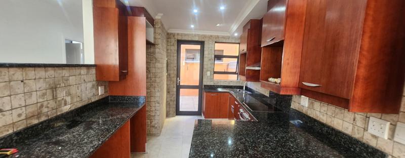 To Let 1 Bedroom Property for Rent in Bedford Gardens Gauteng