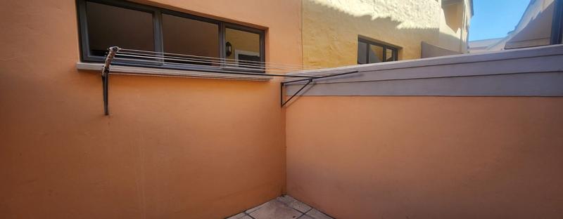 To Let 1 Bedroom Property for Rent in Bedford Gardens Gauteng