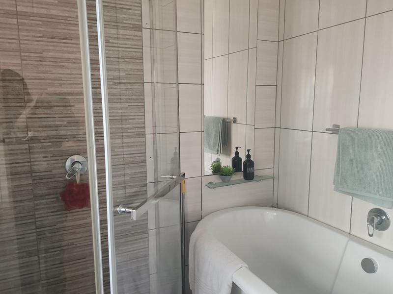 To Let 1 Bedroom Property for Rent in Morning Hill Gauteng