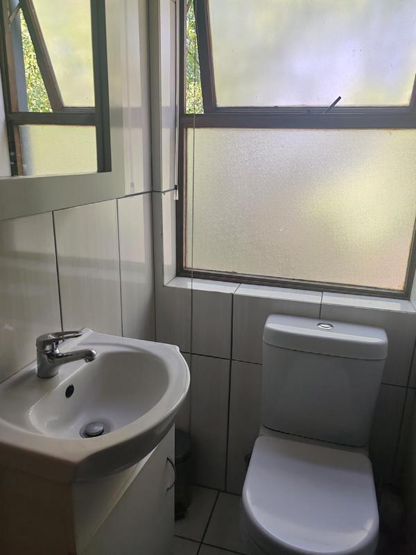 To Let 1 Bedroom Property for Rent in Morning Hill Gauteng