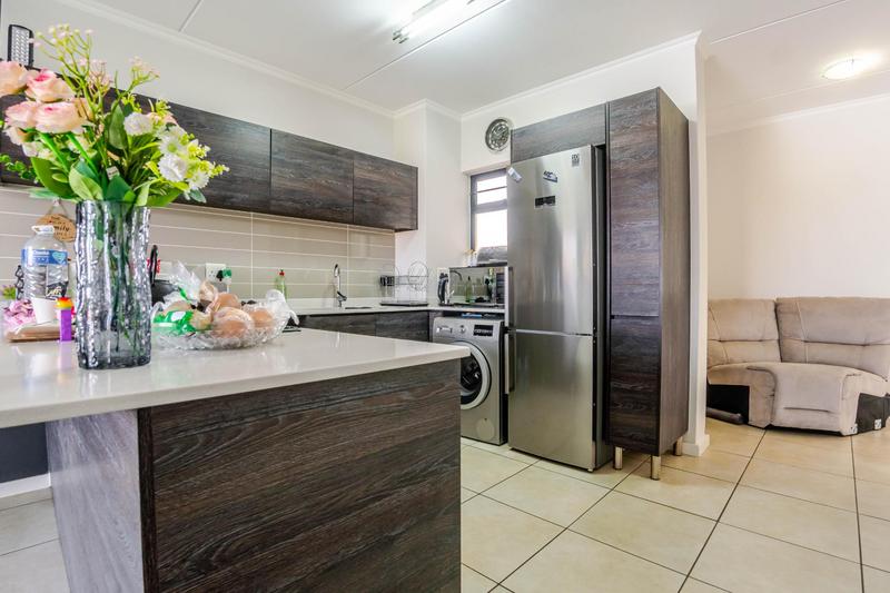 3 Bedroom Property for Sale in Oakdene Gauteng