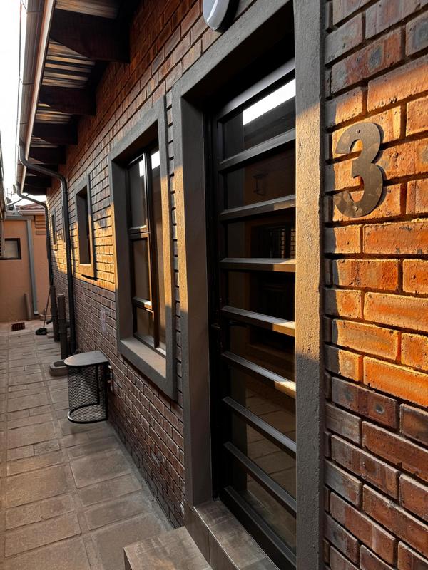 2 Bedroom Property for Sale in Erasmia Gauteng