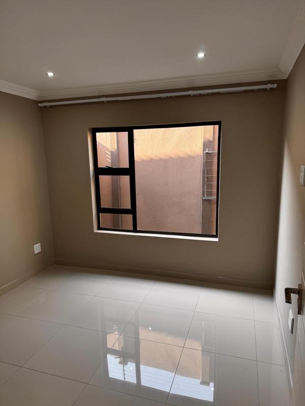 2 Bedroom Property for Sale in Erasmia Gauteng