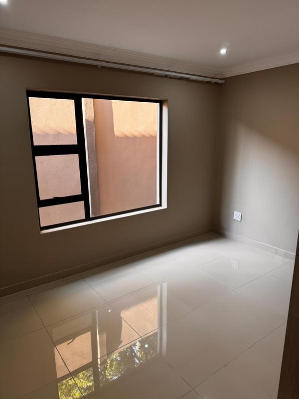 2 Bedroom Property for Sale in Erasmia Gauteng