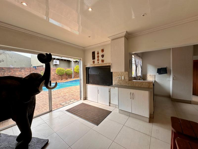 4 Bedroom Property for Sale in Montana Gauteng