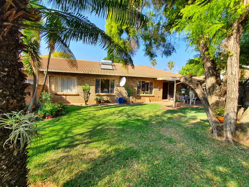 2 Bedroom Property for Sale in Ninapark Gauteng