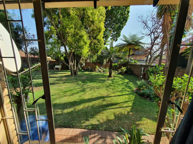 2 Bedroom Property for Sale in Ninapark Gauteng