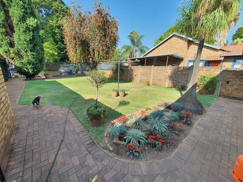 2 Bedroom Property for Sale in Ninapark Gauteng