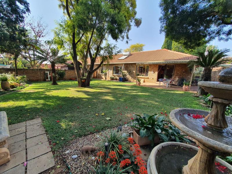 2 Bedroom Property for Sale in Ninapark Gauteng