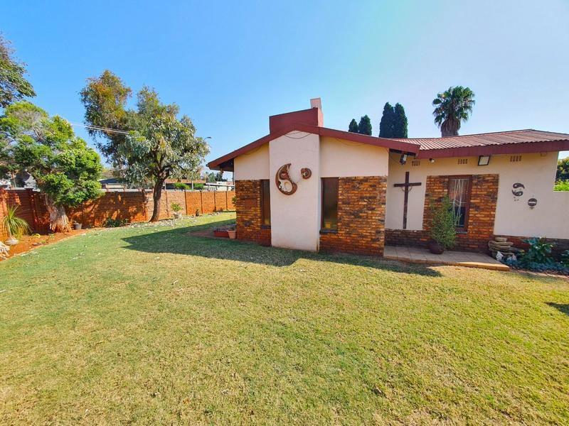 4 Bedroom Property for Sale in The Orchards Gauteng
