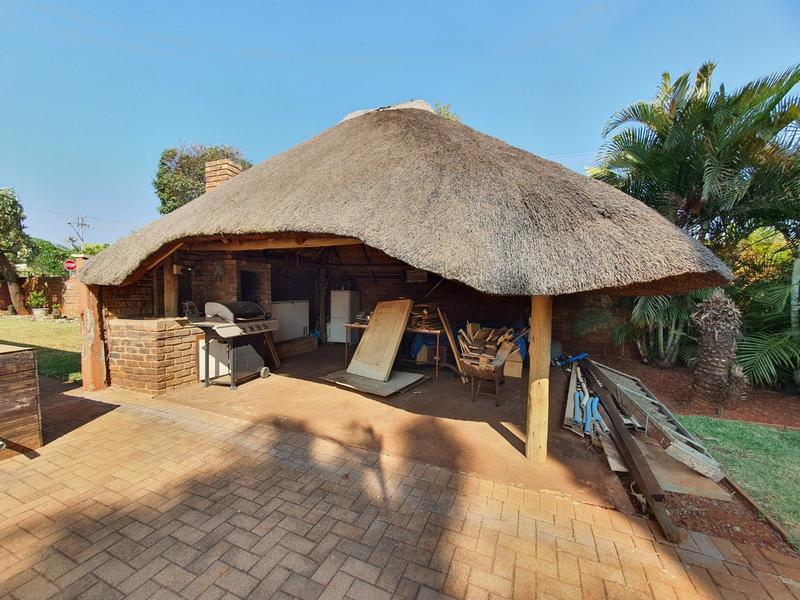 4 Bedroom Property for Sale in The Orchards Gauteng