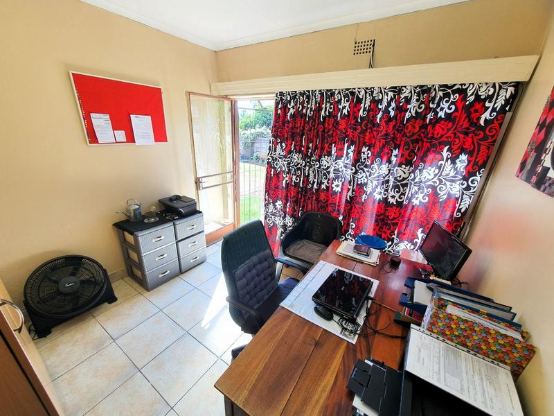 4 Bedroom Property for Sale in The Orchards Gauteng
