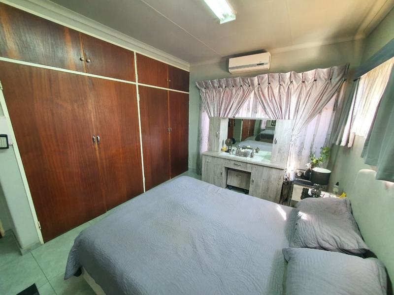 4 Bedroom Property for Sale in The Orchards Gauteng