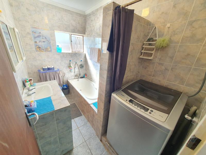 4 Bedroom Property for Sale in The Orchards Gauteng