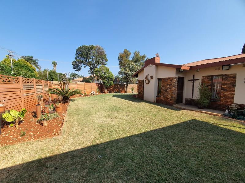 4 Bedroom Property for Sale in The Orchards Gauteng