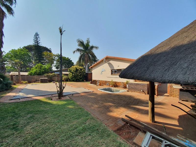 4 Bedroom Property for Sale in The Orchards Gauteng