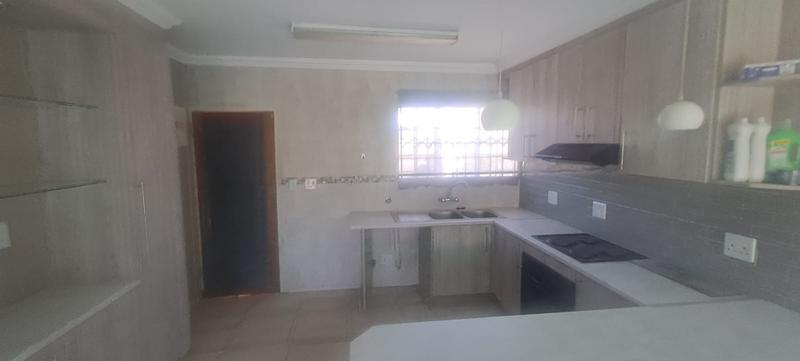 To Let 2 Bedroom Property for Rent in Sunward Park Gauteng