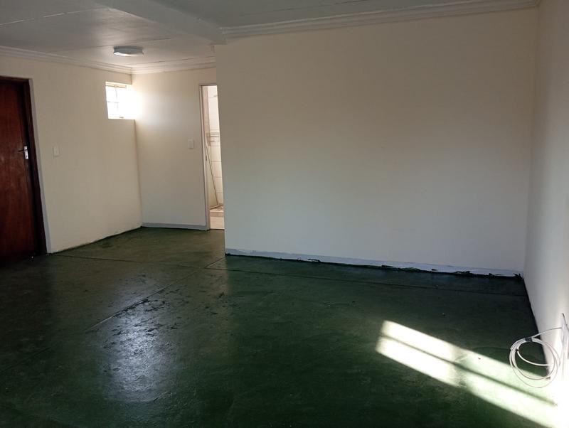 To Let 1 Bedroom Property for Rent in Primrose Hill Gauteng